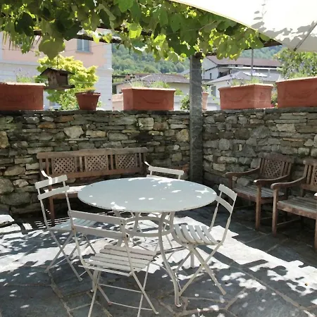 Palazzo Eglin - Safe Landscape Apartment *